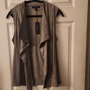 Romeo & Juliet Couture Gray Open Front Vest